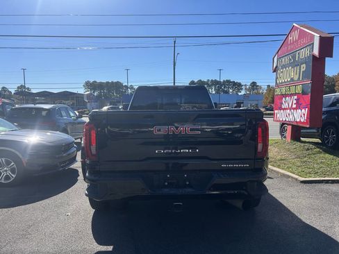 Used 2020 GMC Sierra 3500 Denali w/ Denali Ultimate Package image 5