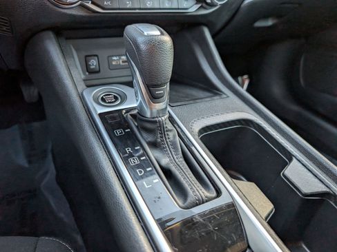 Used 2024 Nissan Sentra SV image 17