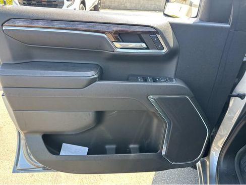 Certified 2023 GMC Sierra 1500 SLE w/ LPO, GMC Protection Package AWD/4WD image 6