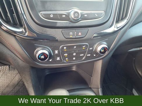 Used 2023 Chevrolet Equinox RS image 31