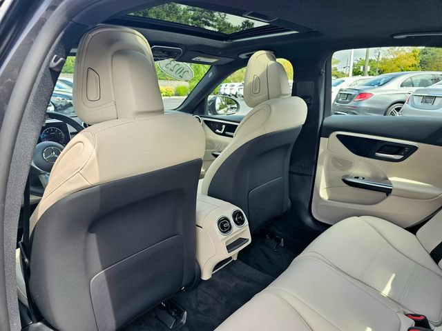 Certified 2023 Mercedes-Benz C 300 4MATIC Sedan image 25