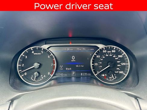 Used 2024 Nissan Altima 2.5 SR FWD image 9
