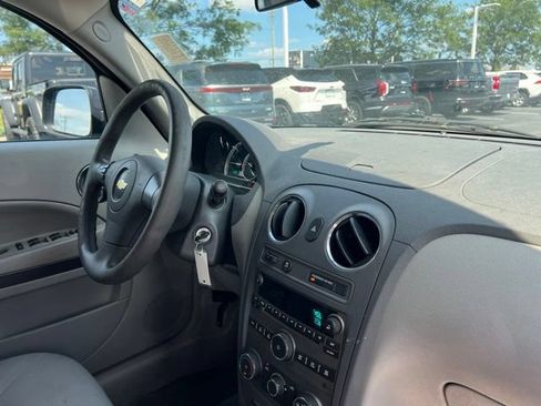 Used 2010 Chevrolet HHR LT FWD image 26