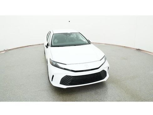 New 2026 Toyota Camry LE image 14
