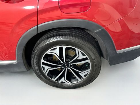 Used 2019 Hyundai Santa Fe Limited FWD image 11