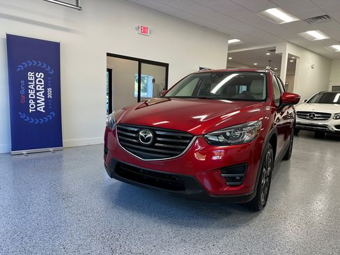 Used 2016 MAZDA CX-5 Grand Touring image 3