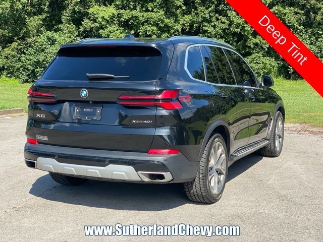 Used 2024 BMW X5 xDrive40i AWD/4WD image 7