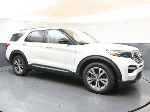 Used 2020 Ford Explorer Platinum w/ Premium Technology Package AWD/4WD image 7