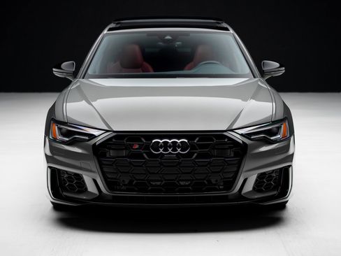 Used 2024 Audi S6 Premium Plus w/ Premium Plus Package image 6