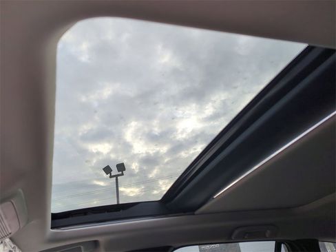 New 2025 MAZDA CX-50 2.5 Hybrid w/ Premium Plus Pkg image 22