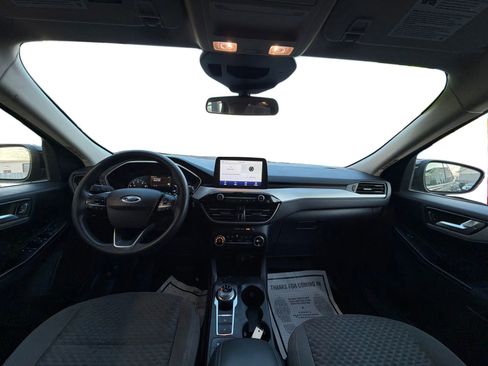 Used 2020 Ford Escape SE image 21