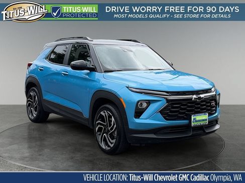Used 2025 Chevrolet TrailBlazer RS w/ Convenience Package AWD/4WD image 1