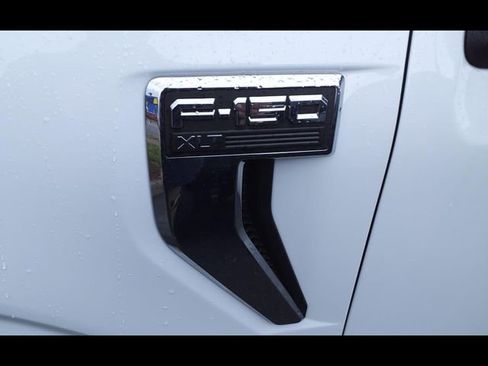 Used 2024 Ford F150 XLT w/ Mobile Office Package image 6