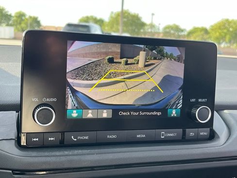Used 2024 Honda Accord EX image 17