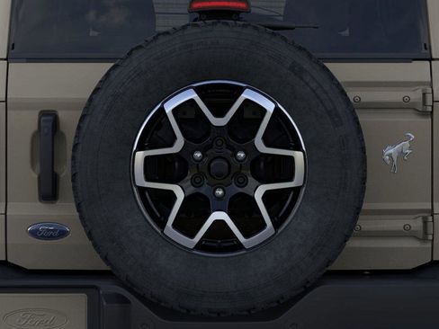 New 2026 Ford Bronco Outer Banks image 24