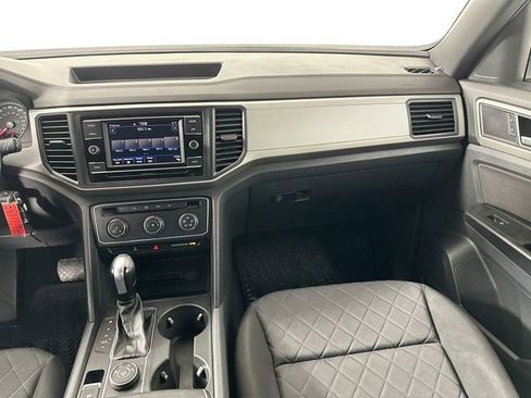 Used 2020 Volkswagen Atlas Cross Sport S image 24