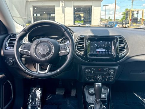 Used 2021 Jeep Compass Latitude w/ Sun and Sound Group AWD/4WD image 24