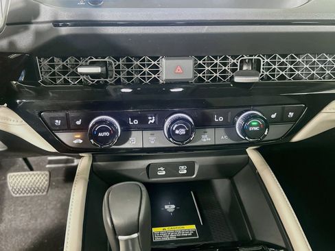 Used 2025 Honda Accord Touring image 23
