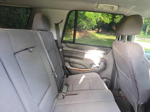 Used 2018 Chevrolet Tahoe LS w/ Enhanced Driver Alert Package RWD image 27