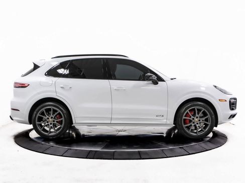 Certified 2023 Porsche Cayenne GTS w/ Premium Package Plus image 8