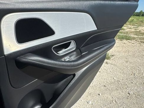 Used 2024 Mercedes-Benz GLE 450e 4MATIC image 20