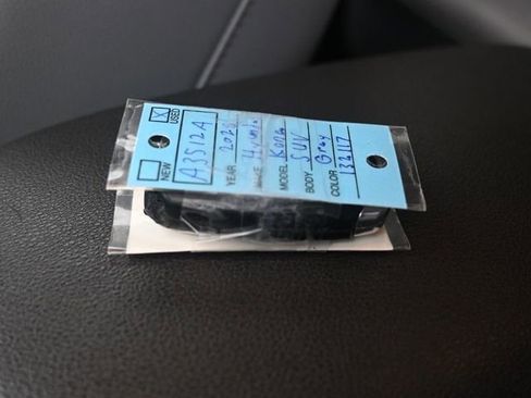 Used 2020 Hyundai Kona Limited image 19