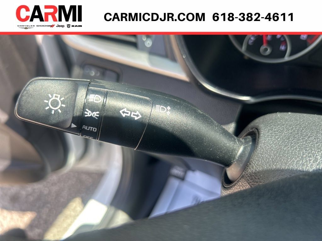 Used 2019 Kia Optima LX FWD image 17