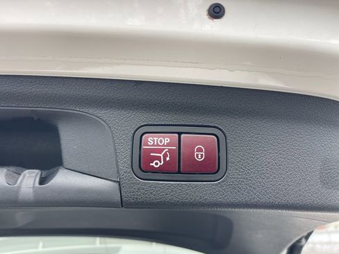 Certified 2021 Mercedes-Benz GLE 350 4MATIC image 26