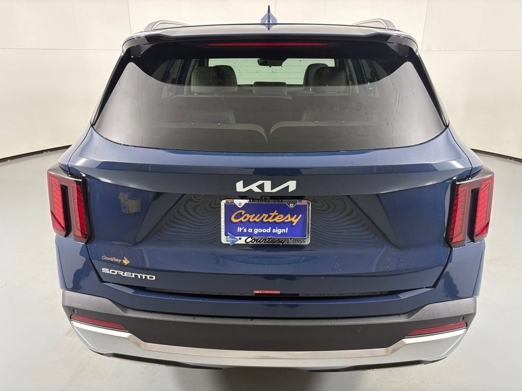 New 2026 Kia Sorento S w/ S Panoramic Sunroof Package FWD image 7
