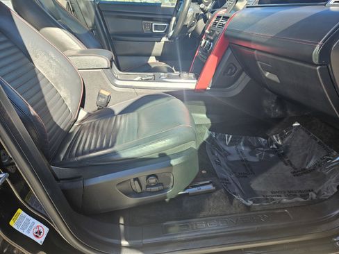 Used 2017 Land Rover Discovery Sport HSE image 21