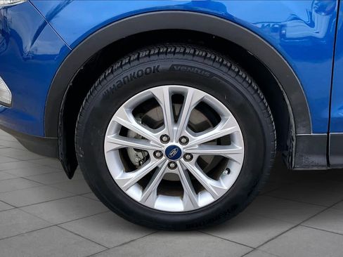 Used 2019 Ford Escape SEL image 10