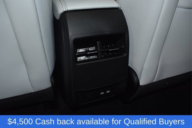 New 2026 Jeep Cherokee Limited AWD/4WD image 25