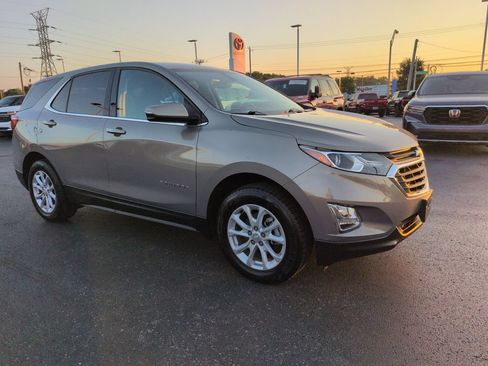 Used 2019 Chevrolet Equinox LT AWD/4WD image 7
