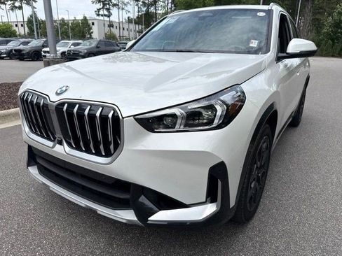 Certified 2025 BMW X1 xDrive28i w/ Technology Package AWD/4WD image 9