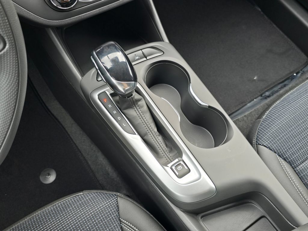 New 2026 Buick Envista Preferred FWD image 17