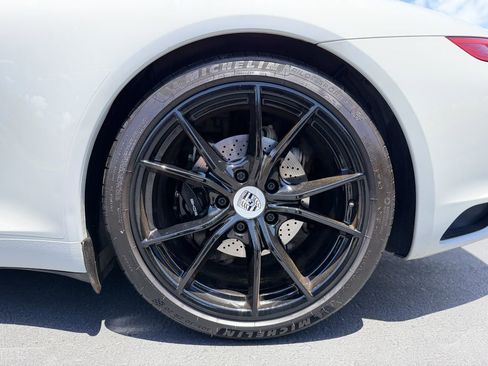 Used 2018 Porsche 911 Carrera S w/ Sport Package RWD image 17