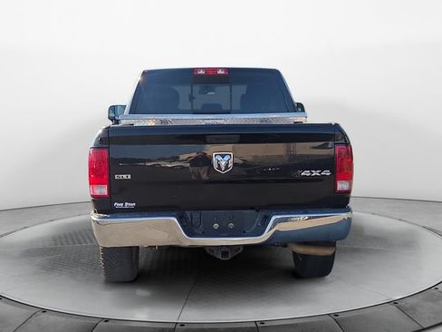 Used 2019 RAM 1500 Classic SLT AWD/4WD image 4