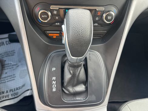 Used 2016 Ford Escape SE w/ Equipment Group 201A image 32