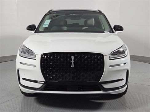 New 2026 Lincoln Corsair Grand Touring image 10