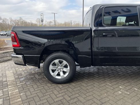 Used 2024 RAM 1500 Laramie image 12