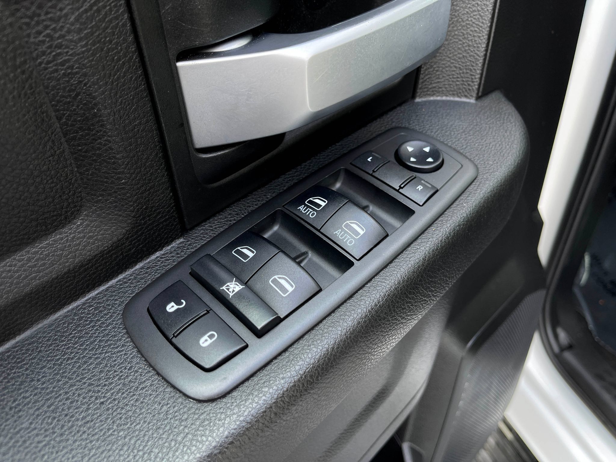 Used 2019 RAM 2500 Tradesman AWD/4WD image 12