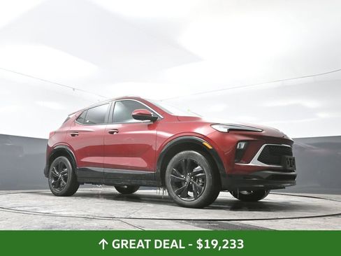 Used 2024 Buick Encore GX Sport Touring image 27