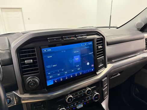 Used 2023 Ford F150 Lariat w/ Equipment Group 502A High image 81