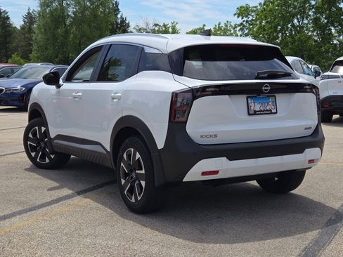 Used 2026 Nissan Kicks SV w/ SV Premium Package AWD/4WD image 13