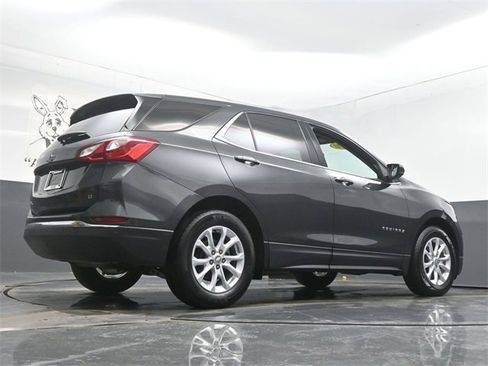 Used 2020 Chevrolet Equinox LT image 39