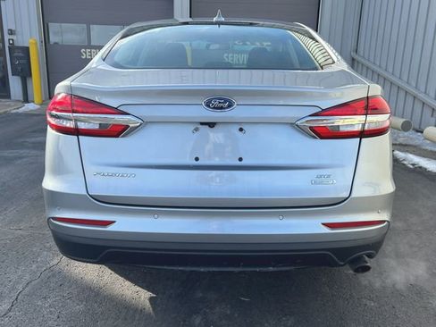 Used 2020 Ford Fusion SE image 7