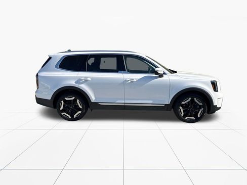 Used 2023 Kia Telluride EX FWD image 10