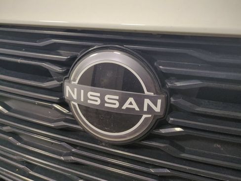 Used 2025 Nissan Altima 2.5 SV FWD image 13