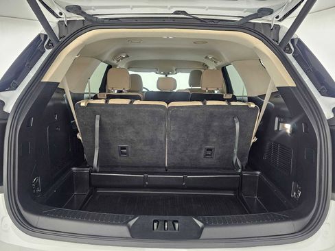 Used 2022 Ford Explorer 2WD image 15