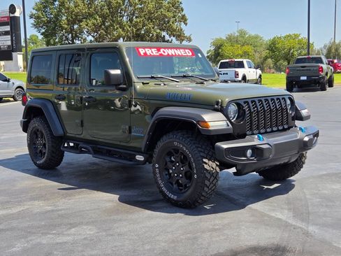 Used 2023 Jeep Wrangler Unlimited w/ Convenience Group AWD/4WD image 7